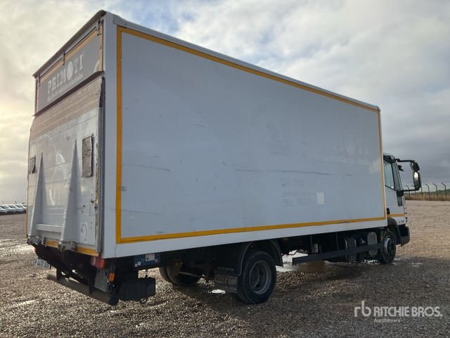 2012 Iveco Eurocargo 180 4x2 Van Truck - Camión caja cerrada: foto 3 2012 Iveco Eurocargo 180 4x2 Van Truck - Camión caja cerrada: foto 3
