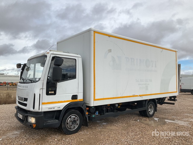 2012 Iveco Eurocargo 75E18 4x2 Van Truck - Camión caja cerrada: foto 1 2012 Iveco Eurocargo 75E18 4x2 Van Truck - Camión caja cerrada: foto 1