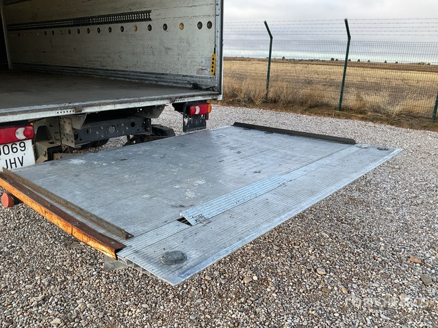 2012 Iveco Eurocargo 75E18 4x2 Van Truck - Camión caja cerrada: foto 4 2012 Iveco Eurocargo 75E18 4x2 Van Truck - Camión caja cerrada: foto 4