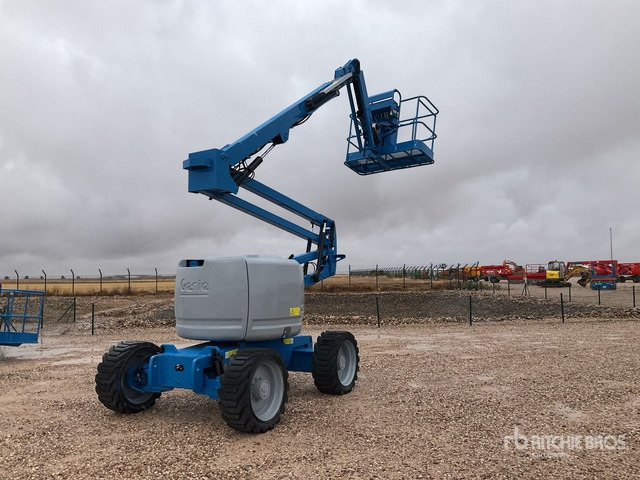 2013 Genie Z45/25J 4WD Diesel Articulating Boom Lift - Plataforma articulada: foto 1 2013 Genie Z45/25J 4WD Diesel Articulating Boom Lift - Plataforma articulada: foto 1