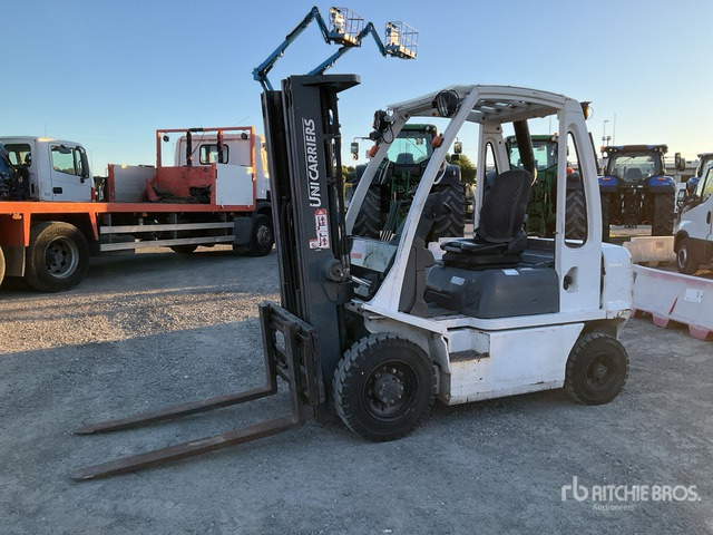 2015 UniCarriers Y1D2A25Q Forklift - Carretilla elevadora diésel: foto 2 2015 UniCarriers Y1D2A25Q Forklift - Carretilla elevadora diésel: foto 2