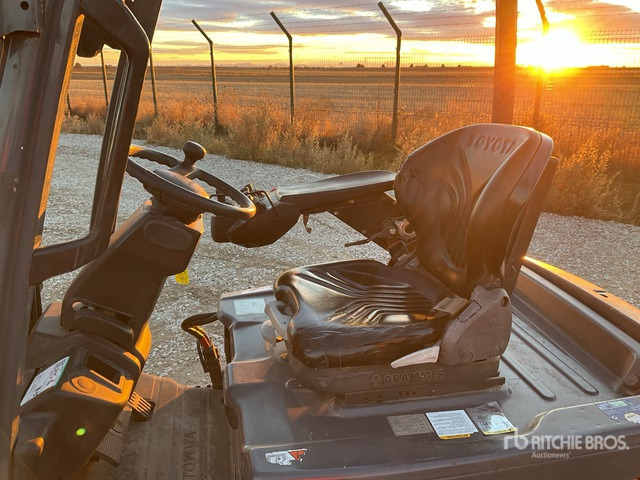 2019 Toyota 8FBE20T Electric Forklift - Carretilla elevadora eléctrica: foto 4 2019 Toyota 8FBE20T Electric Forklift - Carretilla elevadora eléctrica: foto 4