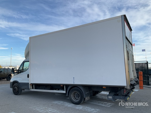 2020 Iveco Daily 70C18 4x2 Van Truck - Camión caja cerrada: foto 2 2020 Iveco Daily 70C18 4x2 Van Truck - Camión caja cerrada: foto 2