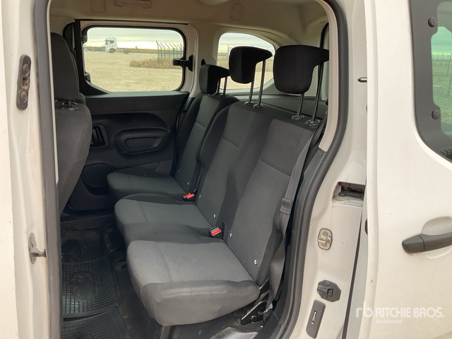 2022 Opel Combo Passenger Van - Minibús, Furgoneta de pasajeros: foto 4 2022 Opel Combo Passenger Van - Minibús, Furgoneta de pasajeros: foto 4