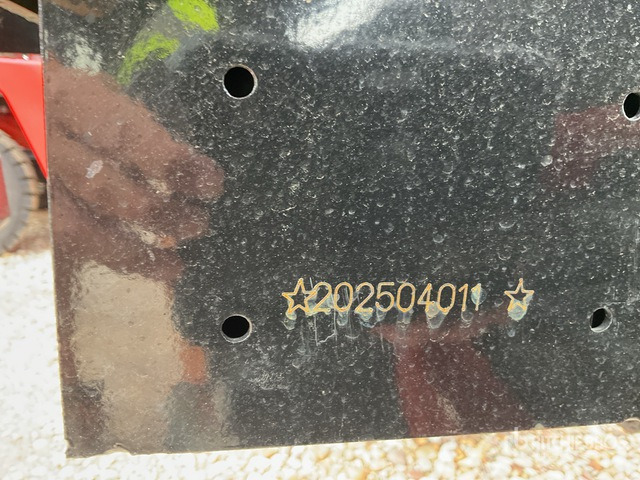 2025 Plus Power TT604 (Unused) 4WD Tractor - Tractor: foto 1 2025 Plus Power TT604 (Unused) 4WD Tractor - Tractor: foto 1