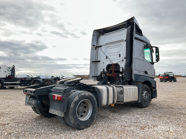 2015 Mercedes-Benz Actros 1845LS 4x2 S/A Sleeper Truck Tractor - Cabeza tractora: foto 3 2015 Mercedes-Benz Actros 1845LS 4x2 S/A Sleeper Truck Tractor - Cabeza tractora: foto 3