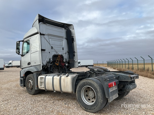 2015 Mercedes-Benz Actros 1845LS 4x2 S/A Sleeper Truck Tractor - Cabeza tractora: foto 4 2015 Mercedes-Benz Actros 1845LS 4x2 S/A Sleeper Truck Tractor - Cabeza tractora: foto 4