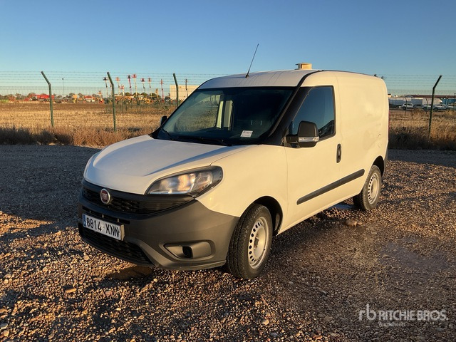 2018 Fiat Doblo Cargo Van - Furgoneta: foto 1 2018 Fiat Doblo Cargo Van - Furgoneta: foto 1