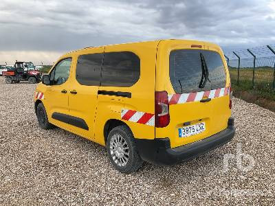 TOYOTA PROACE - Furgón: foto 2 TOYOTA PROACE - Furgón: foto 2