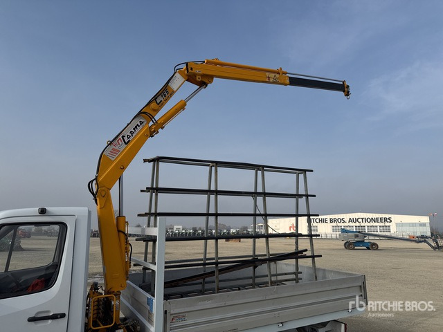 1997 Mercedes-Benz 312DT 1996 Nuova Copma C165/1 890 kg on Flatbed Truck with Crane - Camión caja abierta: foto 4 1997 Mercedes-Benz 312DT 1996 Nuova Copma C165/1 890 kg on Flatbed Truck with Crane - Camión caja abierta: foto 4