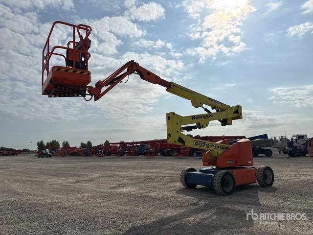 2004 JLG E450AJ Electric Articulating Boom Lift - Plataforma articulada: foto 1 2004 JLG E450AJ Electric Articulating Boom Lift - Plataforma articulada: foto 1