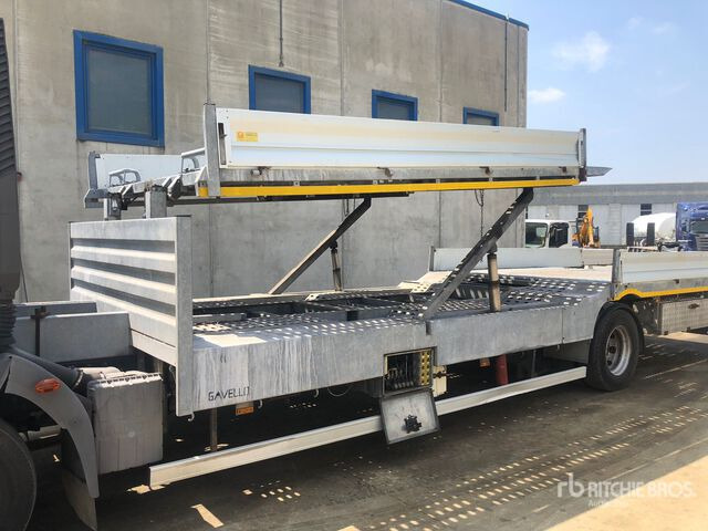 2006 Iveco Eurocargo 120E1 Car Carrier Truck - Camión portavehículos: foto 2 2006 Iveco Eurocargo 120E1 Car Carrier Truck - Camión portavehículos: foto 2