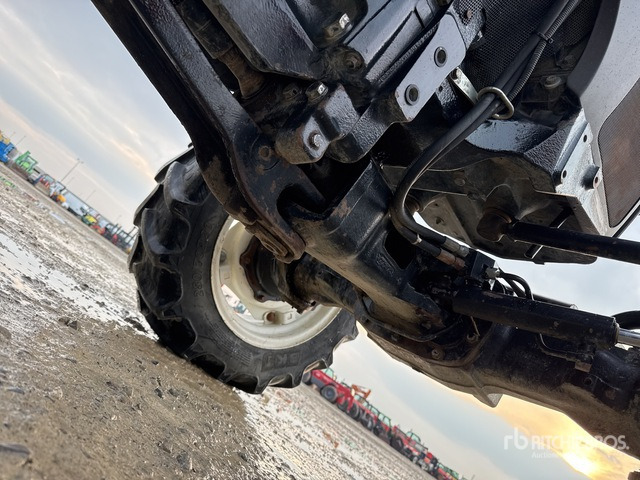 2009 New Holland T4050F 4WD Tractor - Tractor: foto 5 2009 New Holland T4050F 4WD Tractor - Tractor: foto 5