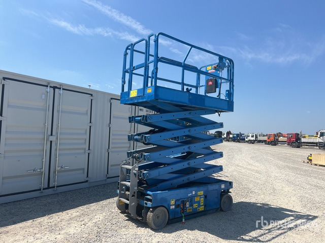 2010 Genie GS-3246 Electric Scissor Lift - Plataforma de tijeras: foto 4 2010 Genie GS-3246 Electric Scissor Lift - Plataforma de tijeras: foto 4