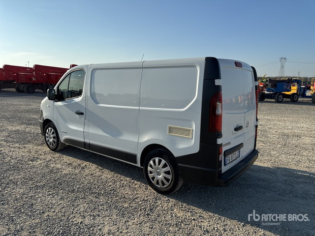 2017 Nissan NV300 Autocarro furgonato - Furgoneta pequeña: foto 3 2017 Nissan NV300 Autocarro furgonato - Furgoneta pequeña: foto 3