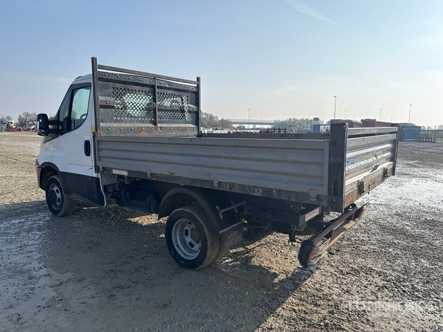 2018 Iveco Daily 35-120 (Inoperable) Dump Truck: Light Duty - Camión volquete: foto 3 2018 Iveco Daily 35-120 (Inoperable) Dump Truck: Light Duty - Camión volquete: foto 3