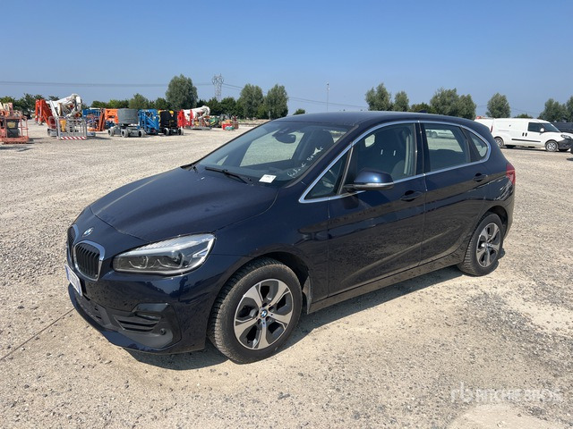2019 BMW 216D ACTIVE TOURER 216D BUSINESS Automobile - Coche: foto 1 2019 BMW 216D ACTIVE TOURER 216D BUSINESS Automobile - Coche: foto 1