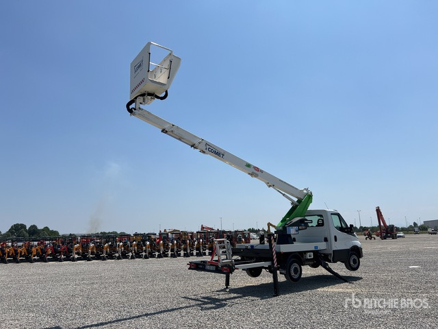 2022 Iveco Daily 35-140 2022 Comet 20 8.5 HQ 20 m on Bucket Truck - Camión con plataforma elevadora: foto 3 2022 Iveco Daily 35-140 2022 Comet 20 8.5 HQ 20 m on Bucket Truck - Camión con plataforma elevadora: foto 3