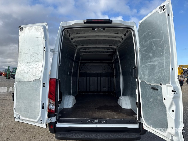 2022 Iveco Daily 35S14NV 3520L H2 BLUE P Van Truck - Camión caja cerrada: foto 5 2022 Iveco Daily 35S14NV 3520L H2 BLUE P Van Truck - Camión caja cerrada: foto 5