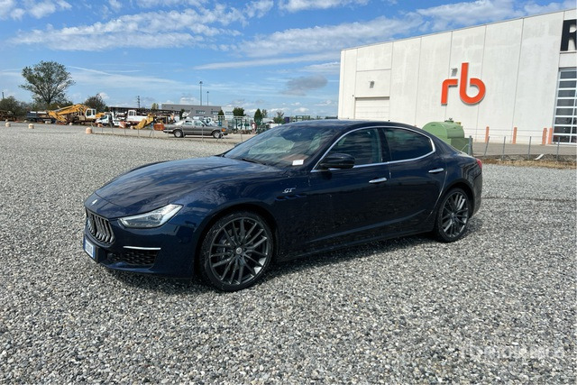 2022 Maserati Ghibli 2.0 330CV 48V MHEV GT AUTO Automobile - Coche: foto 3 2022 Maserati Ghibli 2.0 330CV 48V MHEV GT AUTO Automobile - Coche: foto 3