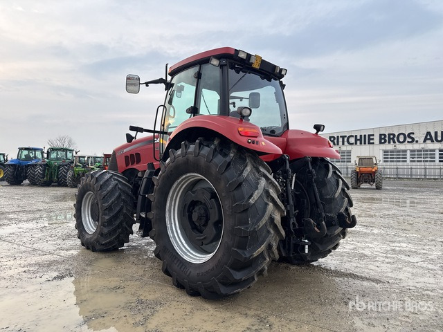 Case Magnum 335 4WD Tractor - Tractor: foto 2 Case Magnum 335 4WD Tractor - Tractor: foto 2