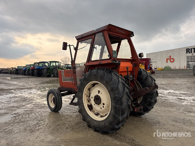 Fiat 780 2WD Tractor - Tractor: foto 2 Fiat 780 2WD Tractor - Tractor: foto 2