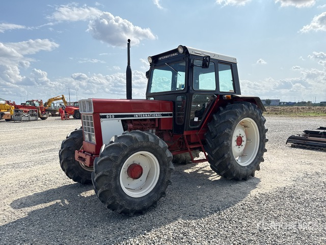 Iternational 955 Trattore agricolo 4RM - Tractor: foto 4 Iternational 955 Trattore agricolo 4RM - Tractor: foto 4