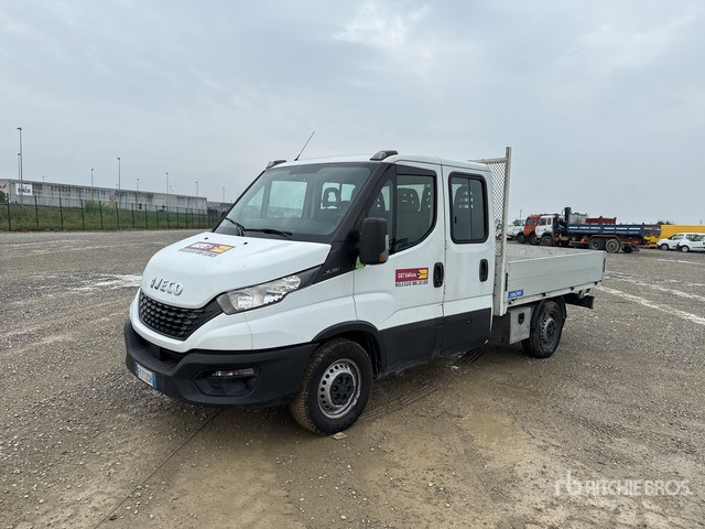 Iveco Daily 35-120 Autocarro cassone fisso - Furgoneta caja abierta: foto 1 Iveco Daily 35-120 Autocarro cassone fisso - Furgoneta caja abierta: foto 1