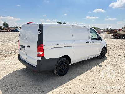 MERCEDES-BENZ VITO 114CDI LONG - Camión caja cerrada: foto 3 MERCEDES-BENZ VITO 114CDI LONG - Camión caja cerrada: foto 3