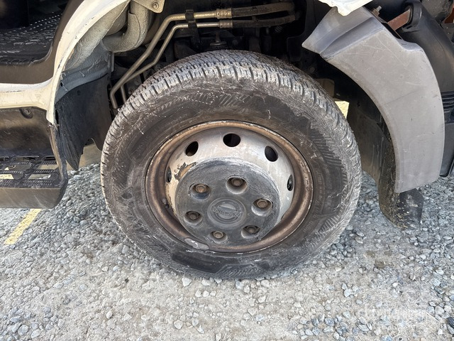 Nissan Cabstar NT400 Autocarro cassone fisso - Camión caja abierta: foto 4 Nissan Cabstar NT400 Autocarro cassone fisso - Camión caja abierta: foto 4