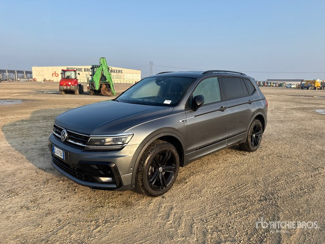 Volkswagen Tiguan SUV - SUV/ Todoterreno: foto 1 Volkswagen Tiguan SUV - SUV/ Todoterreno: foto 1