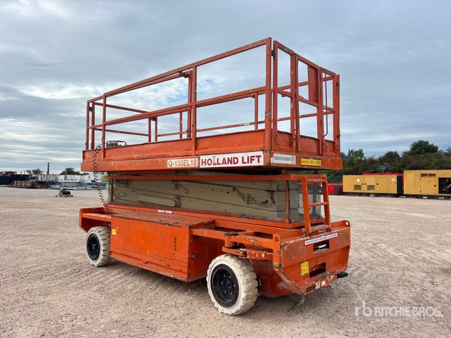 2002 Holland Lift Q135EL18 Electric Nacelle Ciseaux Electrique Scissor Lift - Plataforma de tijeras: foto 4 2002 Holland Lift Q135EL18 Electric Nacelle Ciseaux Electrique Scissor Lift - Plataforma de tijeras: foto 4