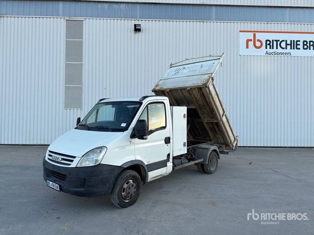 2007 Iveco 35C10 4x2 Camion Benne Dump Truck: Light Duty - Camión volquete: foto 1 2007 Iveco 35C10 4x2 Camion Benne Dump Truck: Light Duty - Camión volquete: foto 1