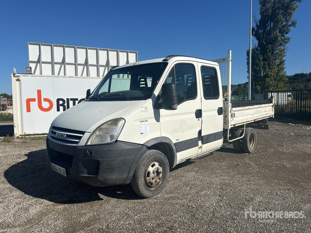 2007 Iveco 35C15 Crew Cab 4x2 Camion Benne Doubl ... S/A Dump Truck - Furgoneta basculante, Furgoneta combi: foto 2 2007 Iveco 35C15 Crew Cab 4x2 Camion Benne Doubl ... S/A Dump Truck - Furgoneta basculante, Furgoneta combi: foto 2