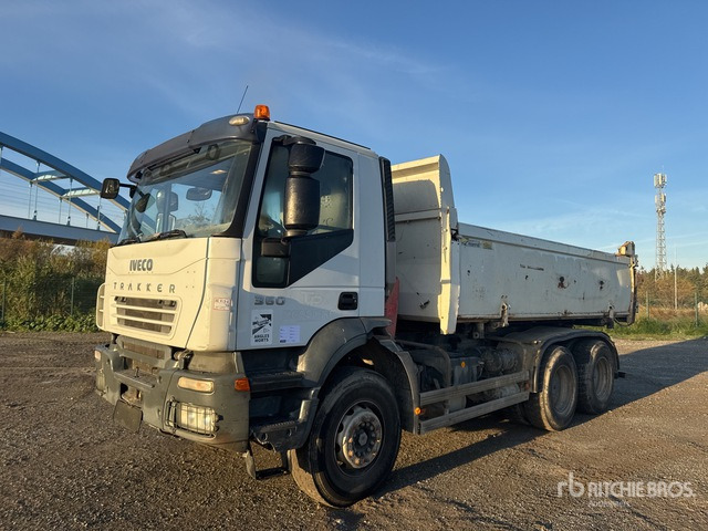 2007 Iveco Trakker 360 6x4 Camion Benne 6x4 S/A Dump Truck - Camión volquete: foto 1 2007 Iveco Trakker 360 6x4 Camion Benne 6x4 S/A Dump Truck - Camión volquete: foto 1