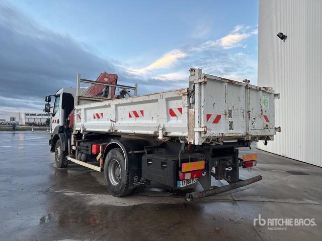 2009 Renault Kerax 370DXi 2009 Fassi F130A23 5430 kg on 4 ... Dump Truck with Crane - Camión volquete: foto 2 2009 Renault Kerax 370DXi 2009 Fassi F130A23 5430 kg on 4 ... Dump Truck with Crane - Camión volquete: foto 2