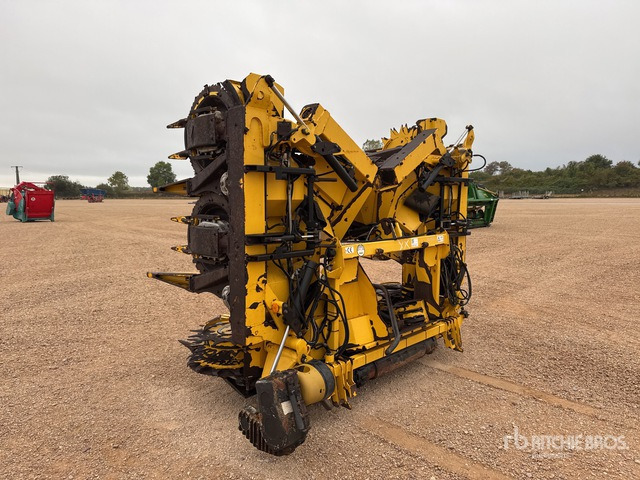 2010 New Holland FI470 Bec A Mais 10 Rangs 10 Row Corn Forage Harvester Header - Cabezal de maíz: foto 4 2010 New Holland FI470 Bec A Mais 10 Rangs 10 Row Corn Forage Harvester Header - Cabezal de maíz: foto 4