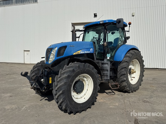 2010 New Holland T7050 AutoCommand 4x4 Tracteur Agricole 4WD Tractor - Tractor: foto 2 2010 New Holland T7050 AutoCommand 4x4 Tracteur Agricole 4WD Tractor - Tractor: foto 2