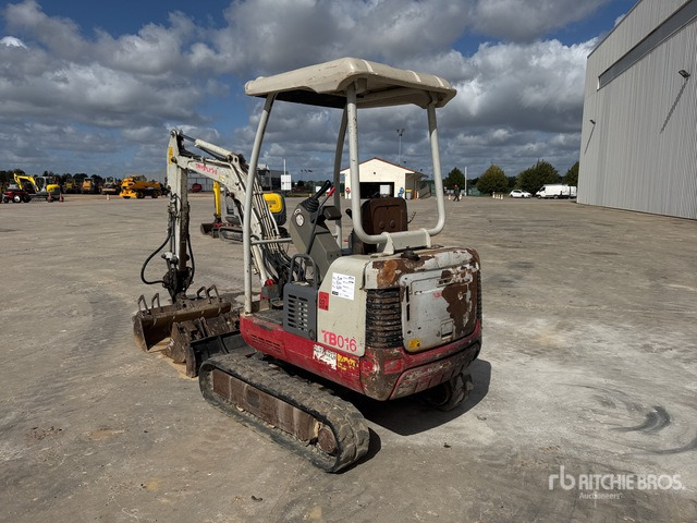 2010 Takeuchi TB016 Mini-Pelle Mini Excavator: <6.6t - Miniexcavadora: foto 3 2010 Takeuchi TB016 Mini-Pelle Mini Excavator: <6.6t - Miniexcavadora: foto 3