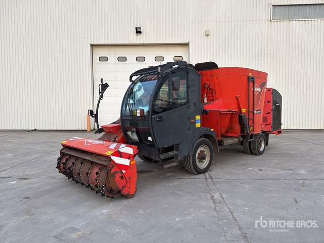 2013 Kuhn SPV12 Melangeuse Distributrice Automo ... Feed Mixer - Desensiladora: foto 1 2013 Kuhn SPV12 Melangeuse Distributrice Automo ... Feed Mixer - Desensiladora: foto 1