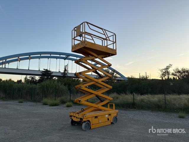 2015 Haulotte Compact12 Nacelle Ciseaux Electrique Electric Scissor Lift - Plataforma de tijeras: foto 4 2015 Haulotte Compact12 Nacelle Ciseaux Electrique Electric Scissor Lift - Plataforma de tijeras: foto 4