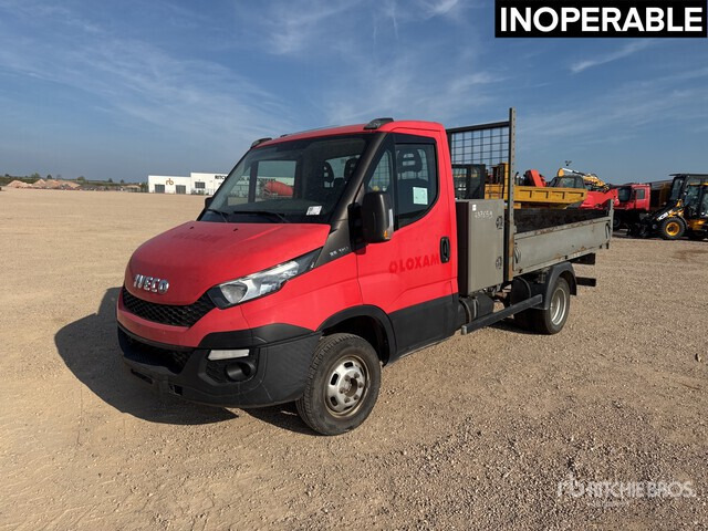 2016 Iveco 35-130 Camion Benne (Inoperable) Dump Truck: Light Duty - Furgoneta basculante: foto 2 2016 Iveco 35-130 Camion Benne (Inoperable) Dump Truck: Light Duty - Furgoneta basculante: foto 2