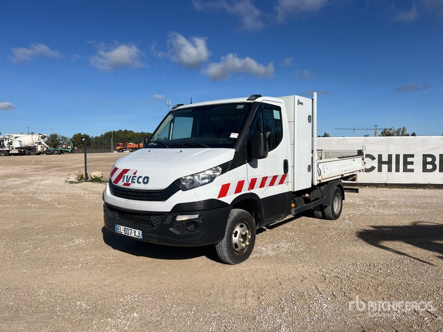 2017 Iveco 35C120 Camion Benne Dump Truck: Light Duty - Camión volquete: foto 1 2017 Iveco 35C120 Camion Benne Dump Truck: Light Duty - Camión volquete: foto 1