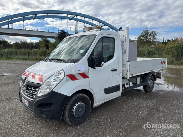 2017 Renault Master Camion Plateau Flatbed Dump Truck: Light Duty - Camión volquete: foto 1 2017 Renault Master Camion Plateau Flatbed Dump Truck: Light Duty - Camión volquete: foto 1