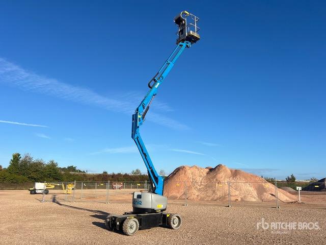 2019 Genie Z-33/18 2WD Electric Nacelle Articulee ... Articulating Boom Lift - Plataforma articulada: foto 3 2019 Genie Z-33/18 2WD Electric Nacelle Articulee ... Articulating Boom Lift - Plataforma articulada: foto 3