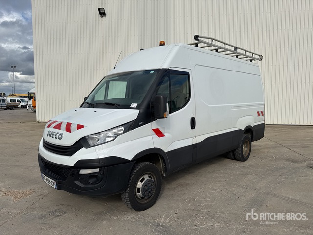 2019 Iveco Daily Vehicule Utilitaire Cargo Van - Furgón: foto 2 2019 Iveco Daily Vehicule Utilitaire Cargo Van - Furgón: foto 2