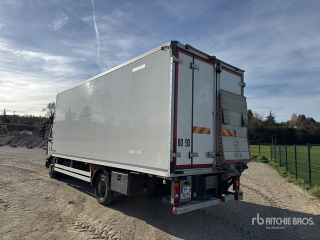 2019 Renault D12 4x2 Camion Frigorifique Refrigerated Truck - Camión frigorífico: foto 2 2019 Renault D12 4x2 Camion Frigorifique Refrigerated Truck - Camión frigorífico: foto 2
