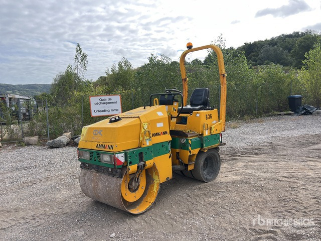 Ammann AV23K Compacteur double bille - Apisonadora de asfalto: foto 1 Ammann AV23K Compacteur double bille - Apisonadora de asfalto: foto 1