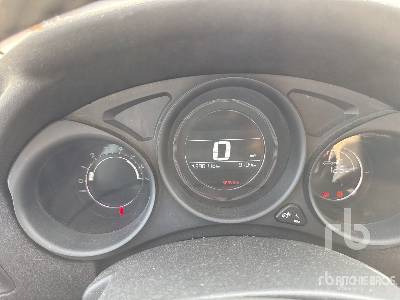 Coche CITROEN C4: foto 6