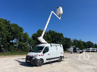 RENAULT MASTER DCI 125 2019 France Elevateur 121 FT 10 ... - Camión con plataforma elevadora: foto 2 RENAULT MASTER DCI 125 2019 France Elevateur 121 FT 10 ... - Camión con plataforma elevadora: foto 2